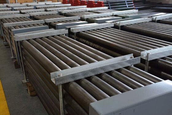 Long Life Self-Cleaning Wireline Drill Rod with High Load-Bearing Capacity for Multifunctional Fast Drilling