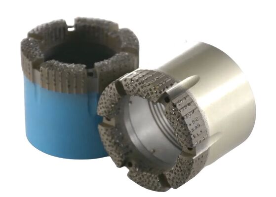 Reducción del tiempo de inactividad para los cambios en la superficie del conjunto de bits de núcleo de diamante para la toma de muestras de núcleo